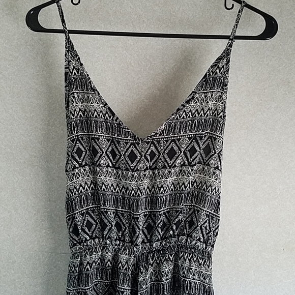 Shortall  / Romper - Picture 5 of 5